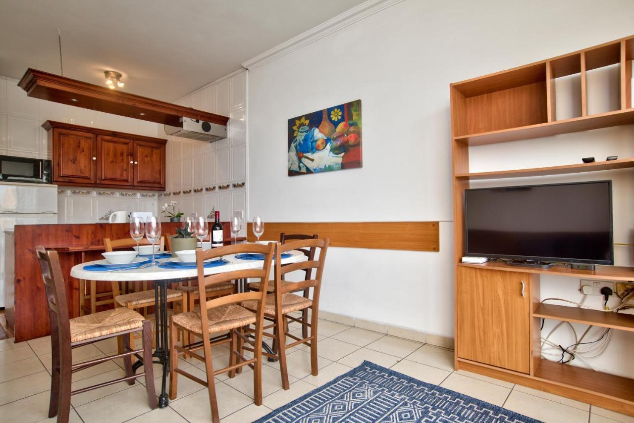Morina Court - St Julians Seaside Bliss Apartments And Penthouse By Shortletsmalta Saint Julian's Eksteriør billede